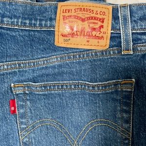 Women’s Levi 501 shorts